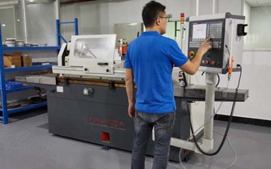 CNC精密零件加工廠家對(duì)精密的要求必須嚴(yán)格